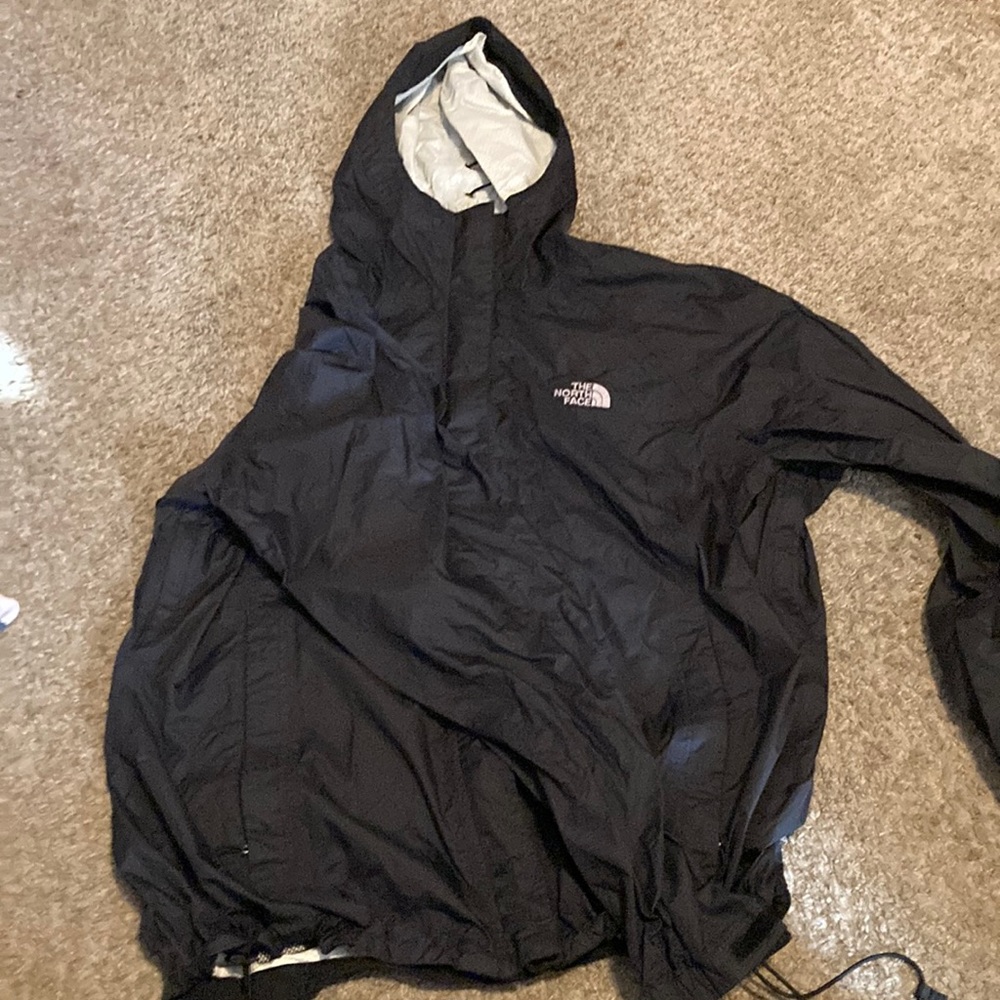 black north face wind breaker!